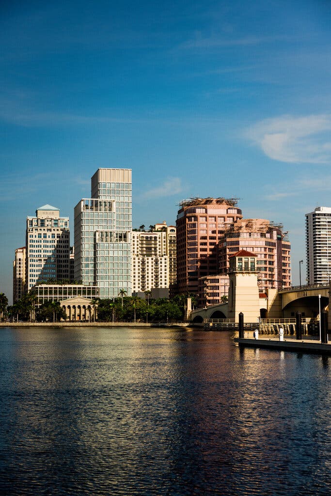 U.S. population growth hits one of its slowest as immigration drops