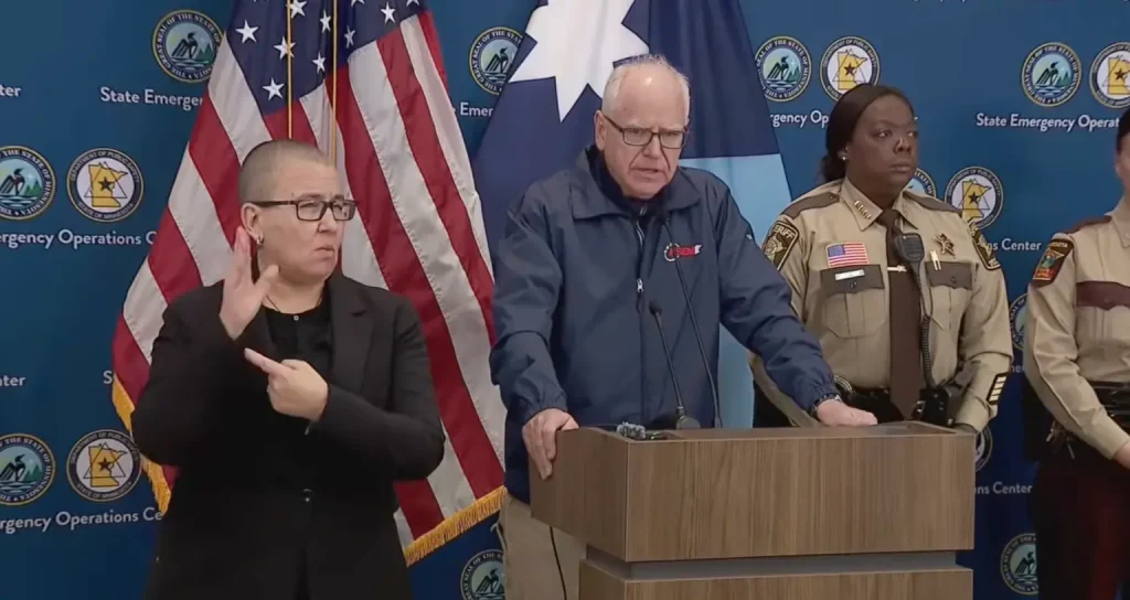 Gov Walz mobilizes national guard, blasts Feds after Minneapolis shooting Gov Walz mobilizes national guard, blasts Feds after Minneapolis shooting