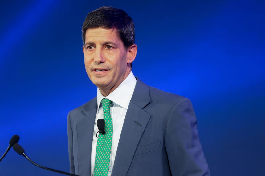 Trump names Kevin Warsh to succeed Jerome Powell as Fed Chair