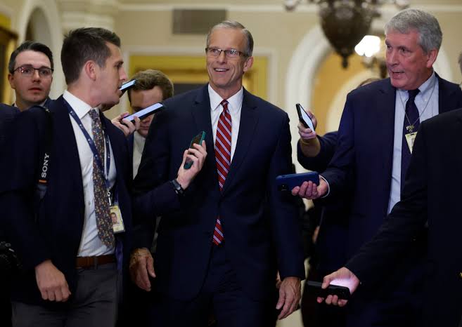 Republicans worry about losing Senate control in November