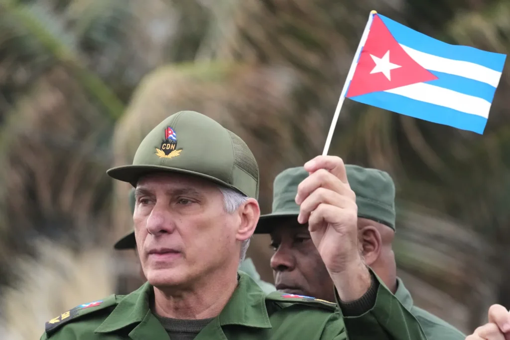 Cuban leader vows Cuba would defeat US forces if attacked again