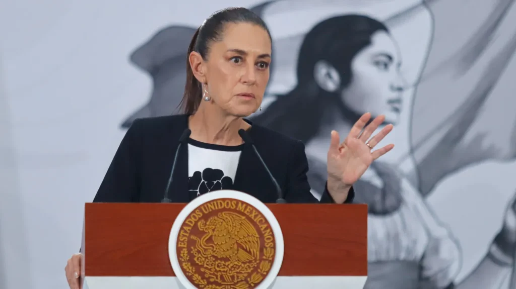Mexican parents criticise ending school year a month early for World Cup Mexican parents criticise ending school year a month early for World Cup