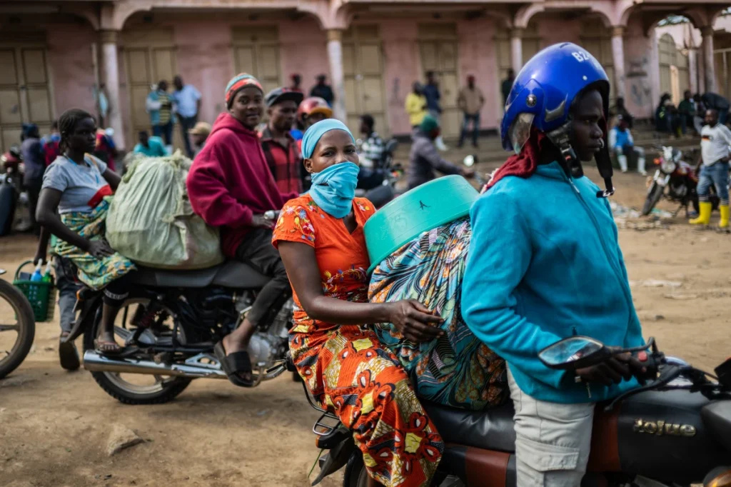 Another Ebola treatment center burned in Eastern Congo, 18 suspected cases escape Another Ebola treatment center burned in Eastern Congo, 18 suspected cases escape