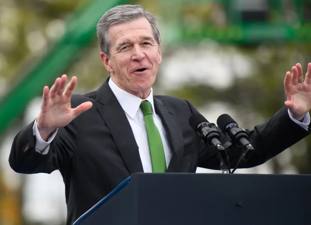 Records reveal ties between NC Senate hopeful Roy Cooper and dark money group Records reveal ties between NC Senate hopeful Roy Cooper and dark money group