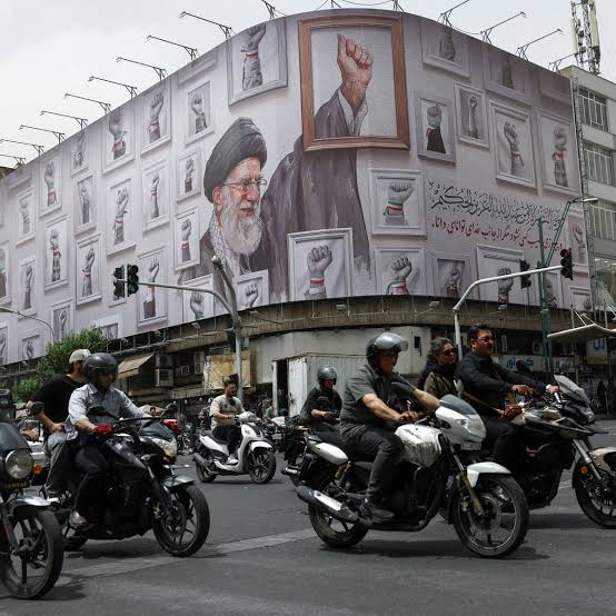 Tehran threatens to strike beyond Middle East if attacks resume… Tehran threatens to strike beyond Middle East if attacks resume…