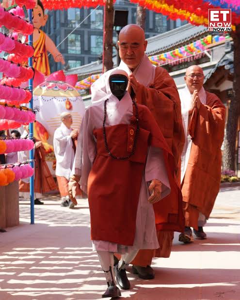 South Korea unveils humanoid robot monk ahead of Buddha’s birthday South Korea unveils humanoid robot monk ahead of Buddha’s birthday