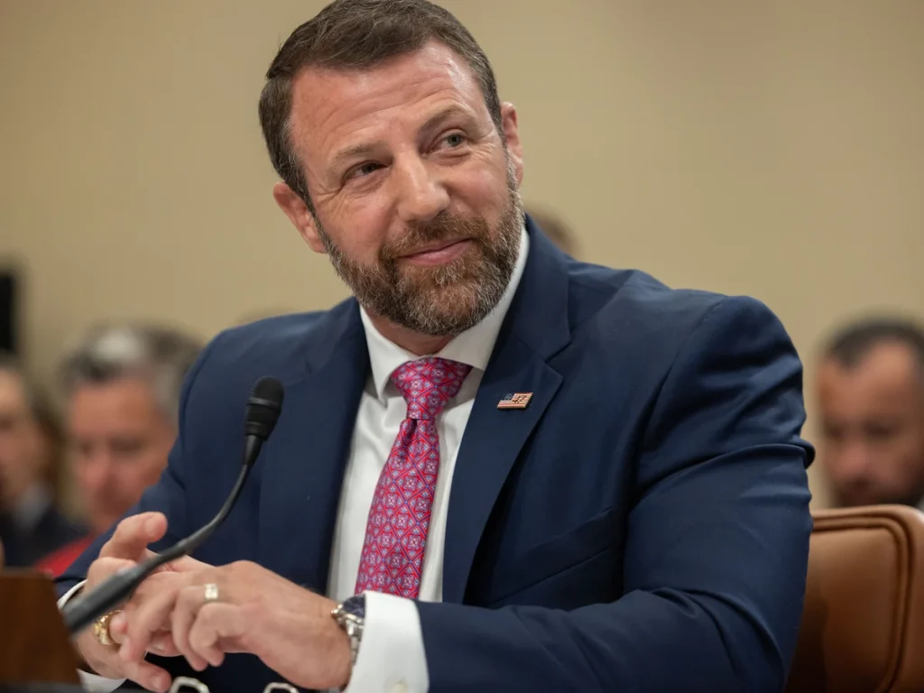 Mullin urges Haitians on TPS to pursue legal status