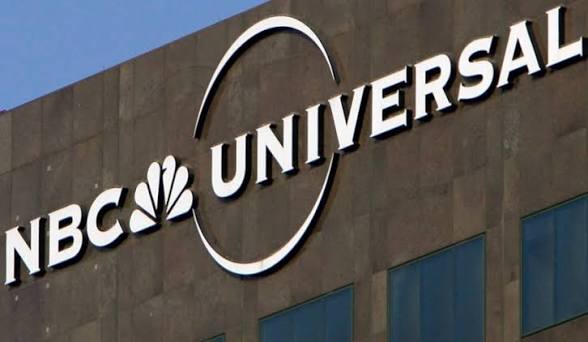 Comcast to spin off NBCUniversal Comcast to spin off NBCUniversal