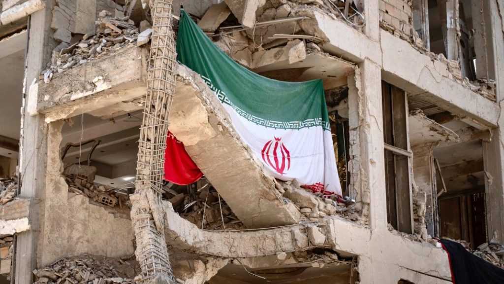 US Senate blocks measure to end Iran conflict after House approves resolution