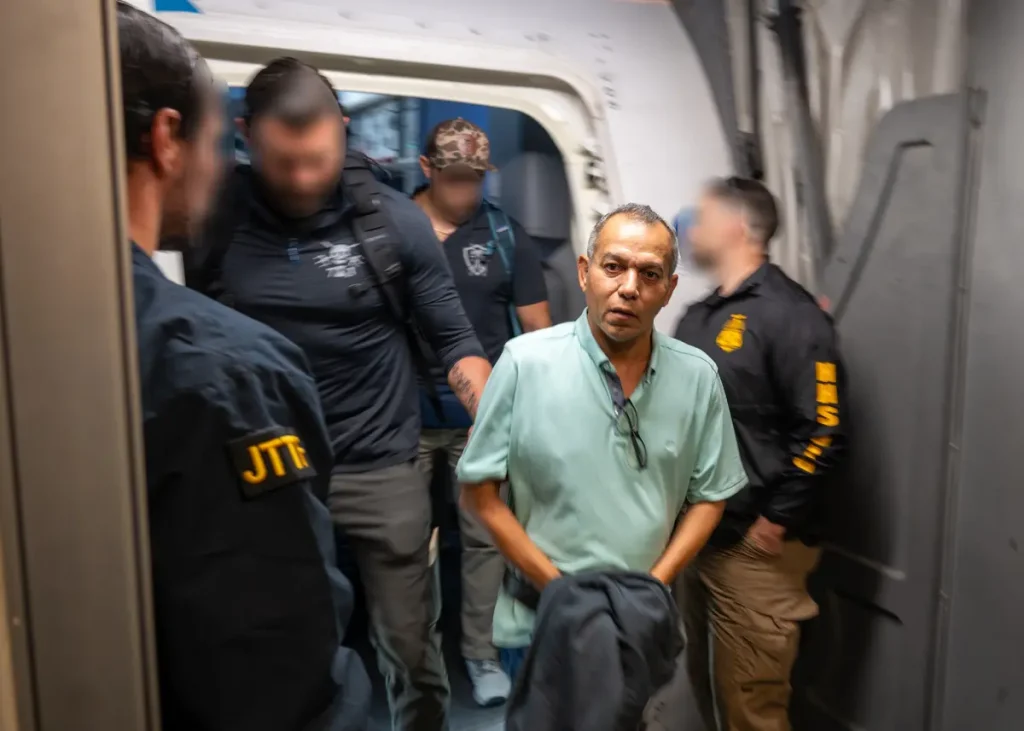 Fugitive on FBI’s most wanted fraudsters list arrested over 7m medicare scam Fugitive on FBI’s most wanted fraudsters list arrested over 7m medicare scam