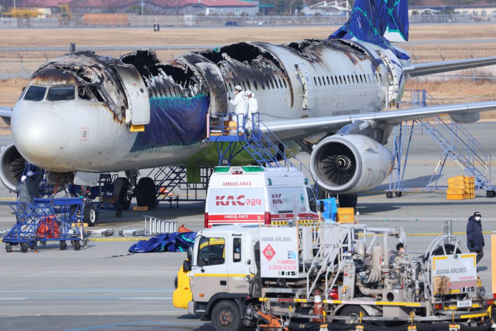 Fastest-growing risk to air travel is probably in your pocket… Fastest-growing risk to air travel is probably in your pocket…