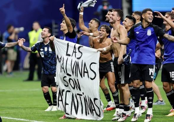 Falklands Islanders root for Spain to sink “bully” Argentina Falklands Islanders root for Spain to sink “bully” Argentina
